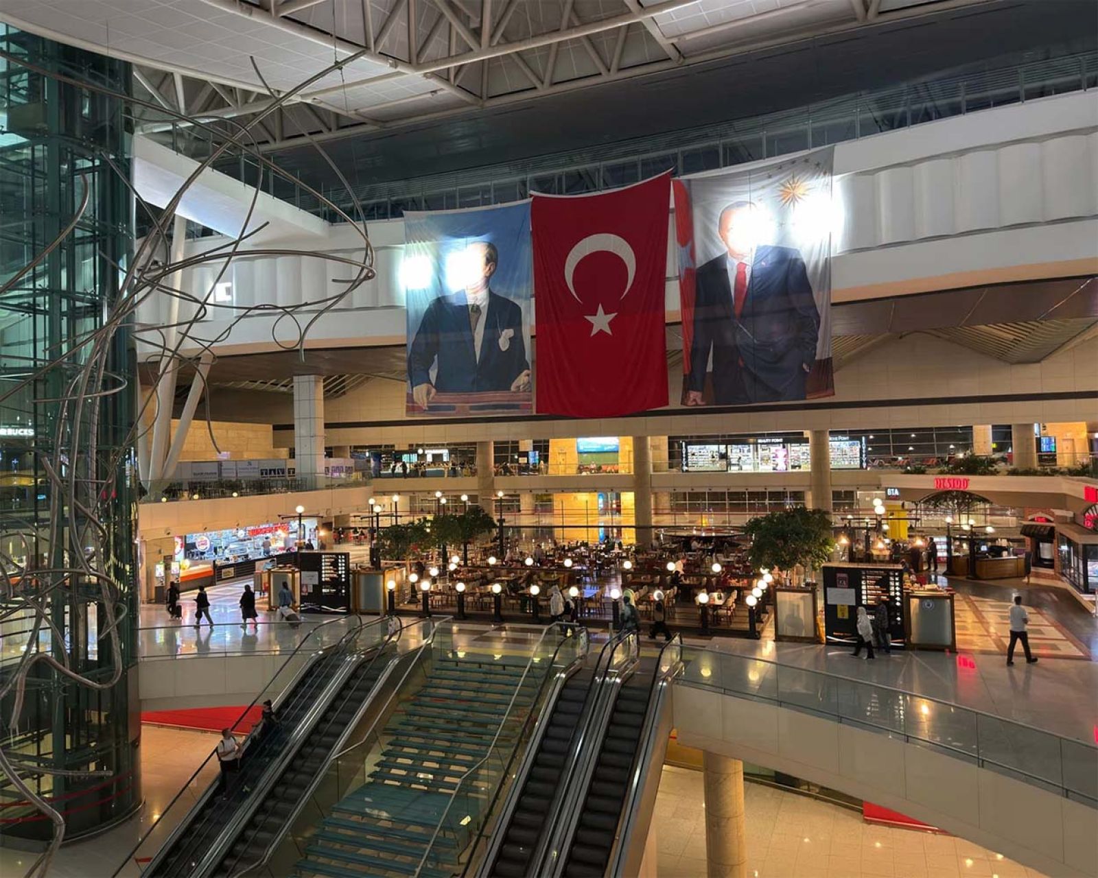 Flughafen Ankara Esenboğa (ESB) Abflug | Primeclass Verabschiedungsservice (Meet & Greet, Fast Track & Lounge)